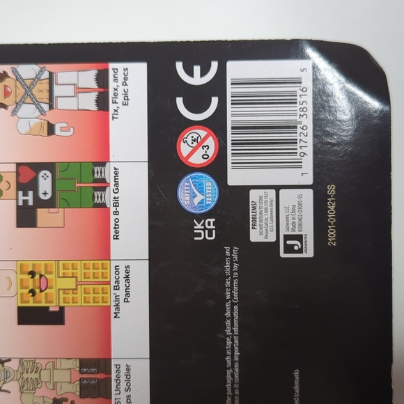 Roblox Avatar Shop Social Medusa Influencer with Selfie Stick Neon Medusa Hair - Picture 4 of 6